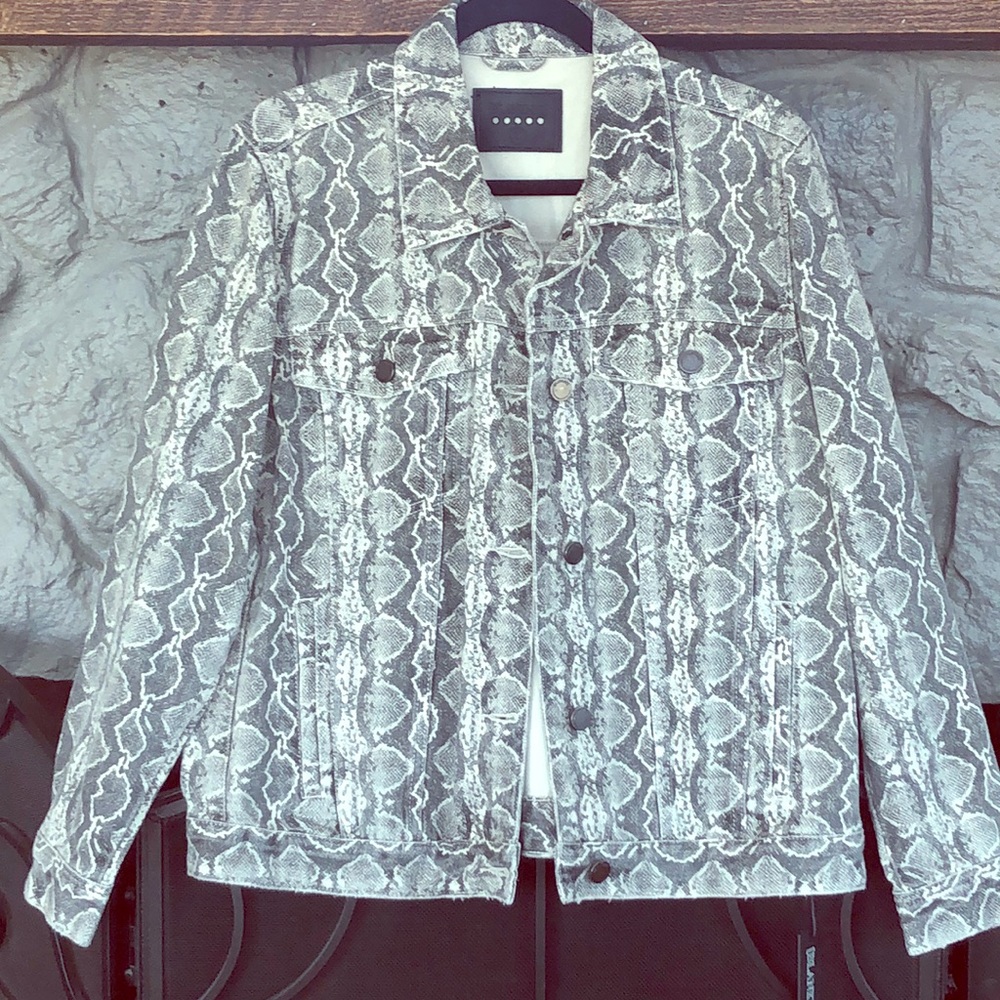 Snakeskin print jacket